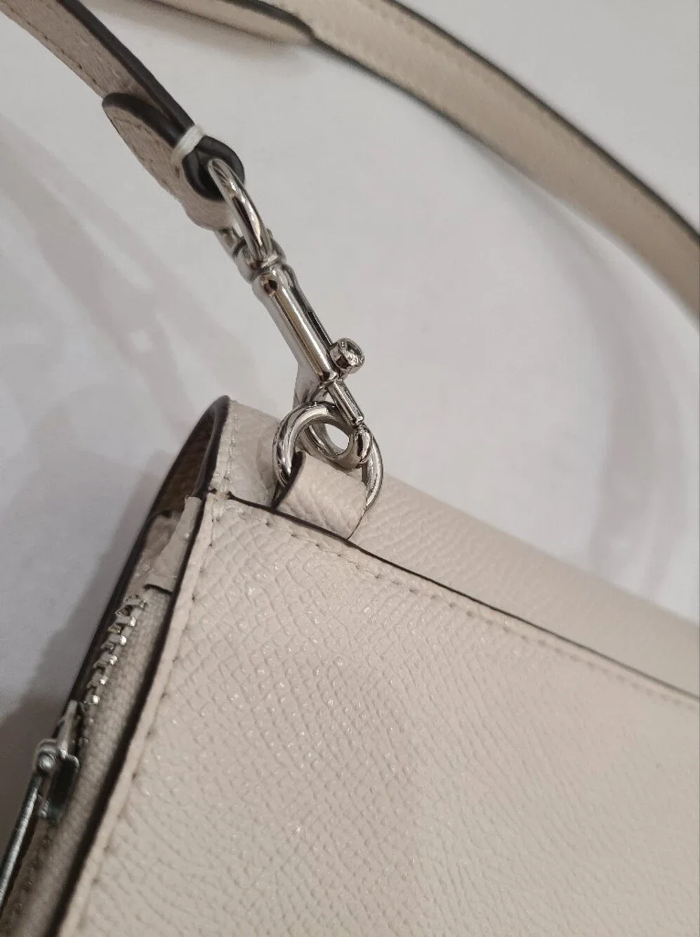Coach North South Phone Crossbody Leather Bag in Solid Chalk